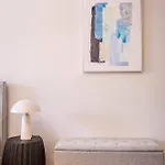 Demmi 2br Designer