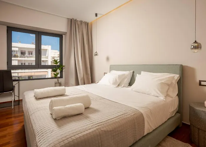 Demmi 2br Designer Апартаменты *