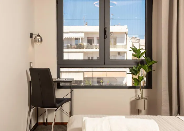 Demmi 2br Designer Апартаменты *