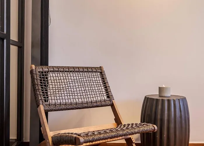 公寓 Demmi 2br Designer 干尼亞