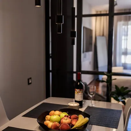 Appartement Demmi 2br Designer *